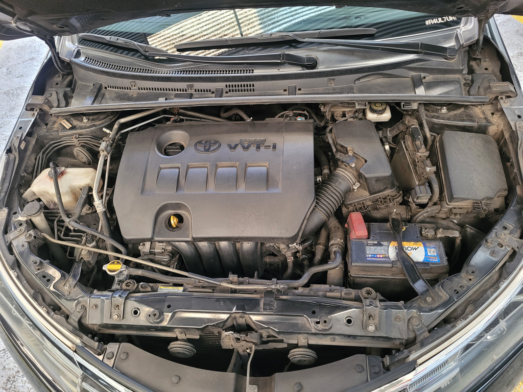 Toyota Corolla Preto