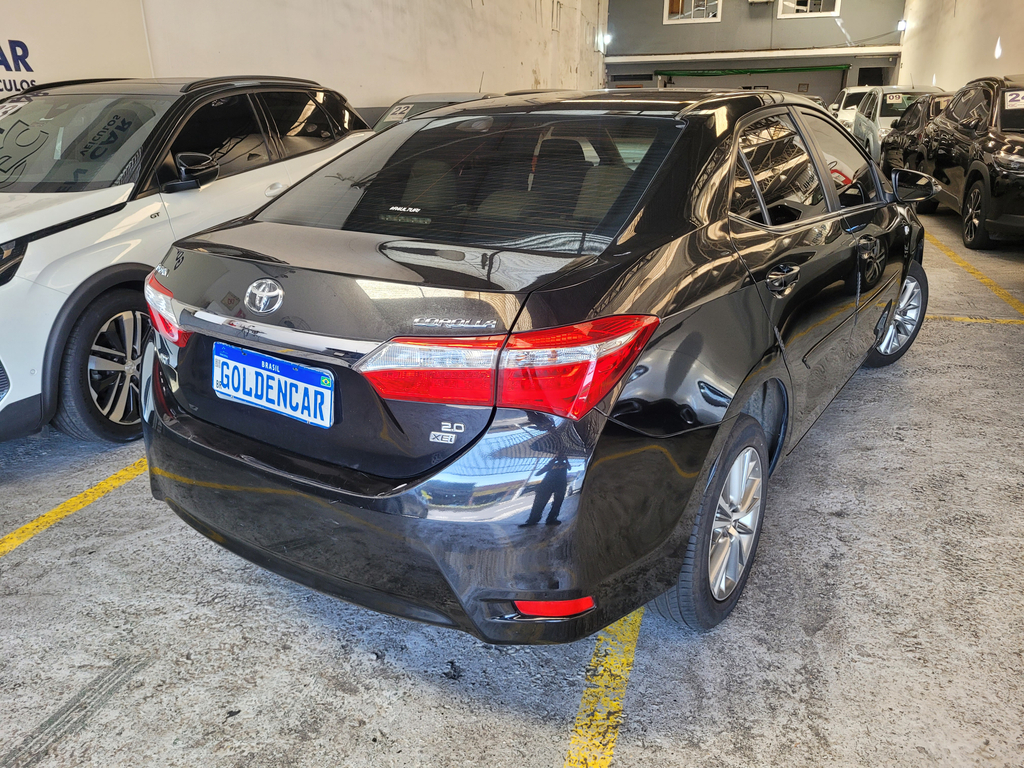 Toyota Corolla Preto