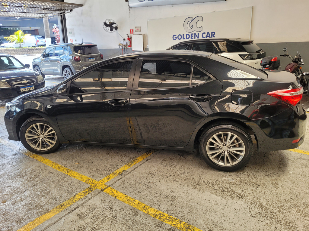 Toyota Corolla Preto