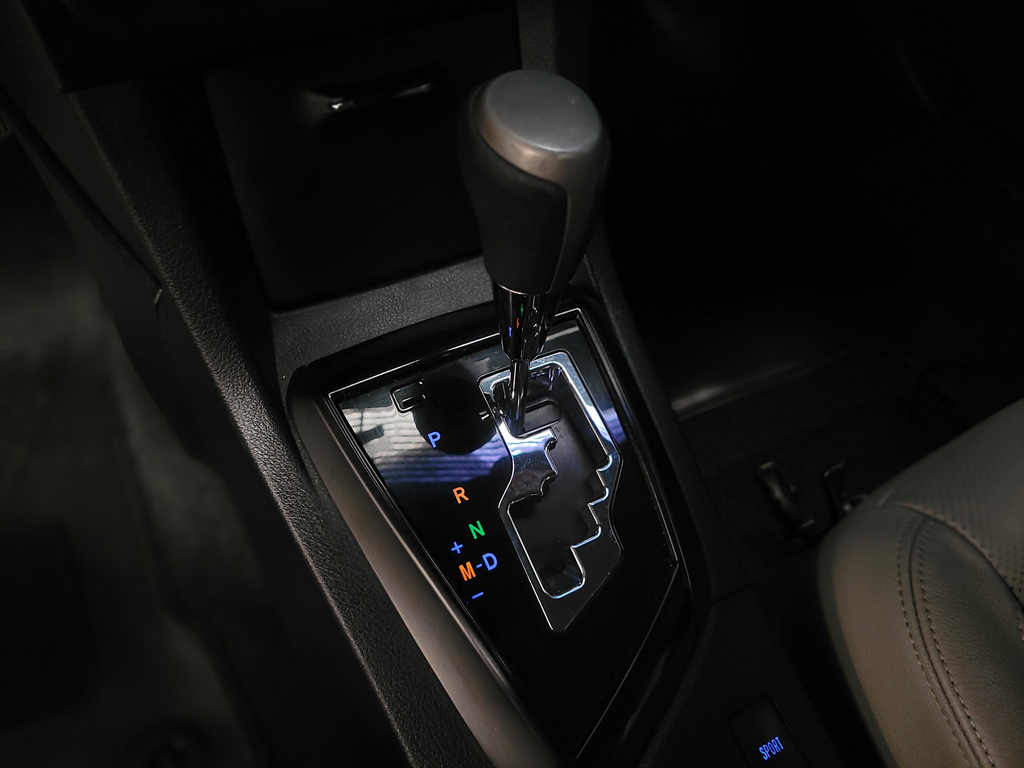 Toyota Corolla Preto