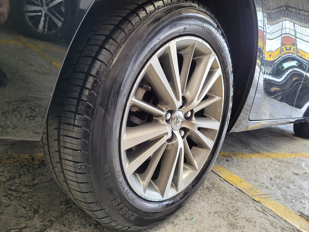 Toyota Corolla Preto