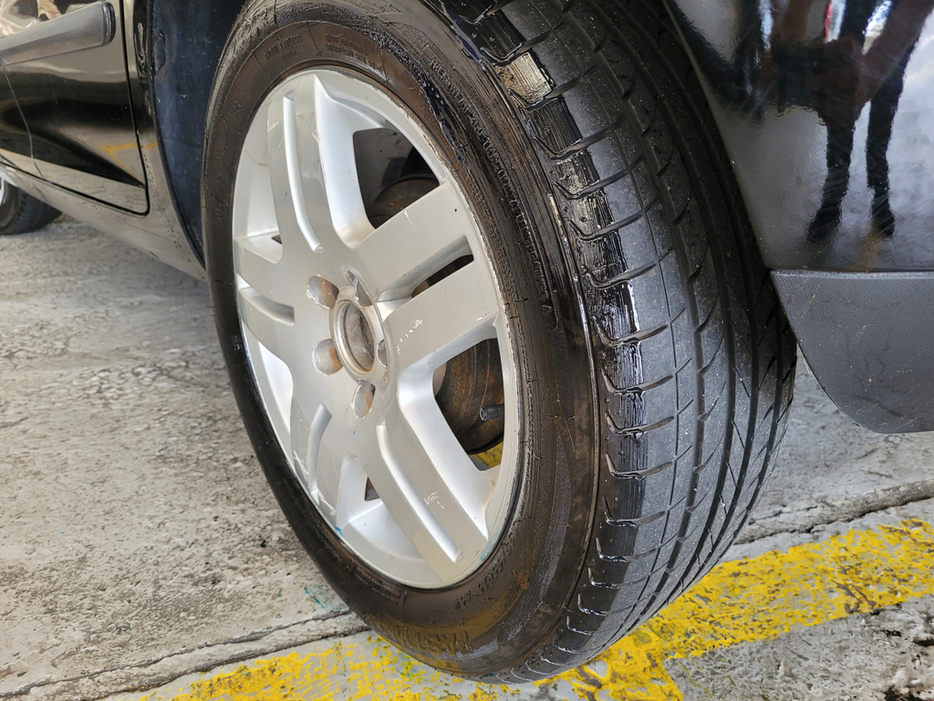 Volkswagen Fox Preto