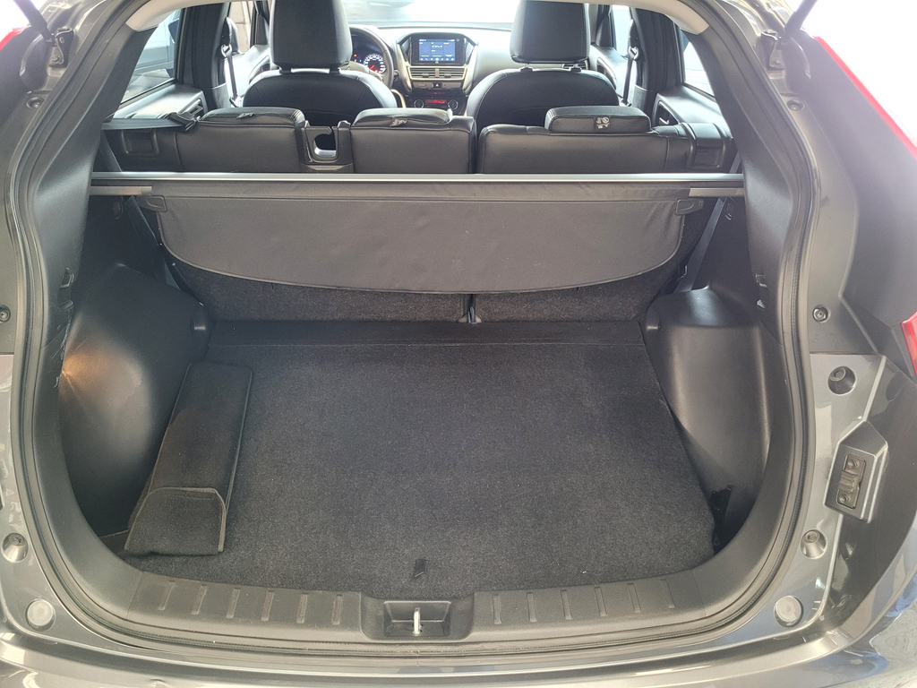 Mitsubishi Eclipse Cross Cinza