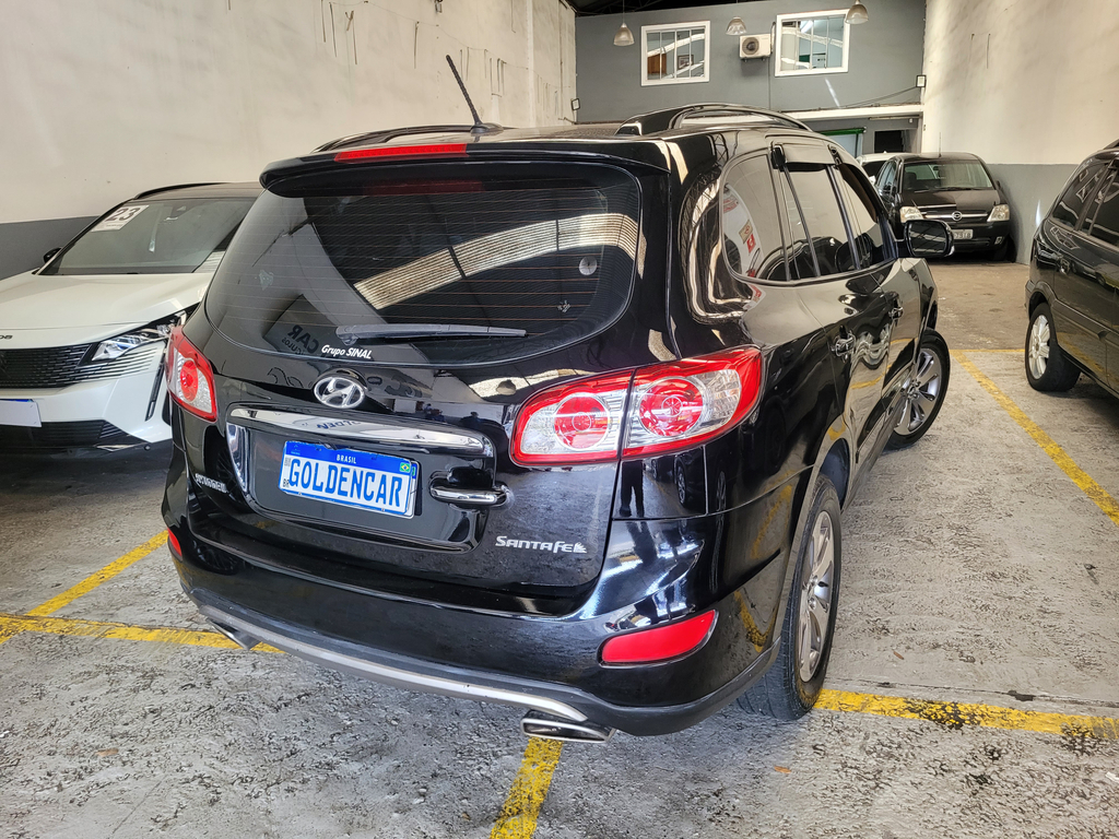 Hyundai Santa Fe Preto