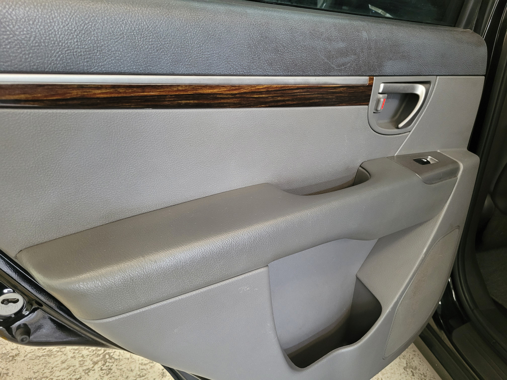 Hyundai Santa Fe Preto