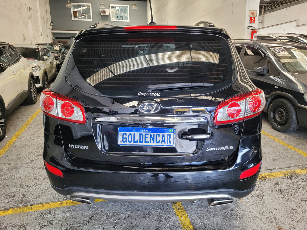 Hyundai Santa Fe Preto