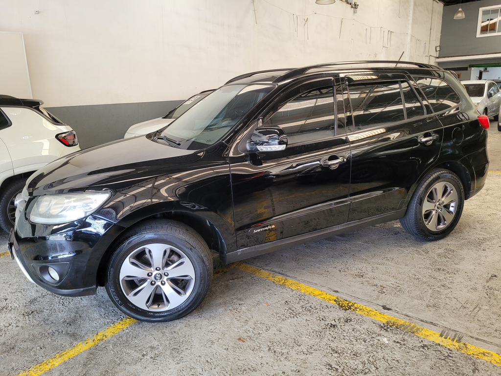Hyundai Santa Fe Preto