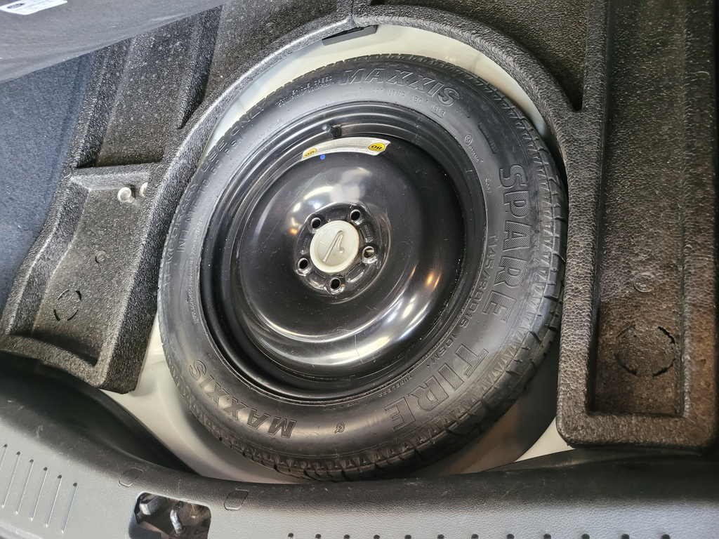 Ford Focus Hatch Branco