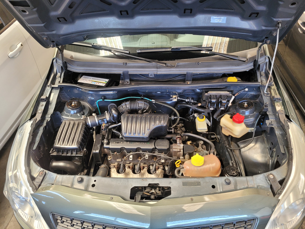 Chevrolet Agile Verde