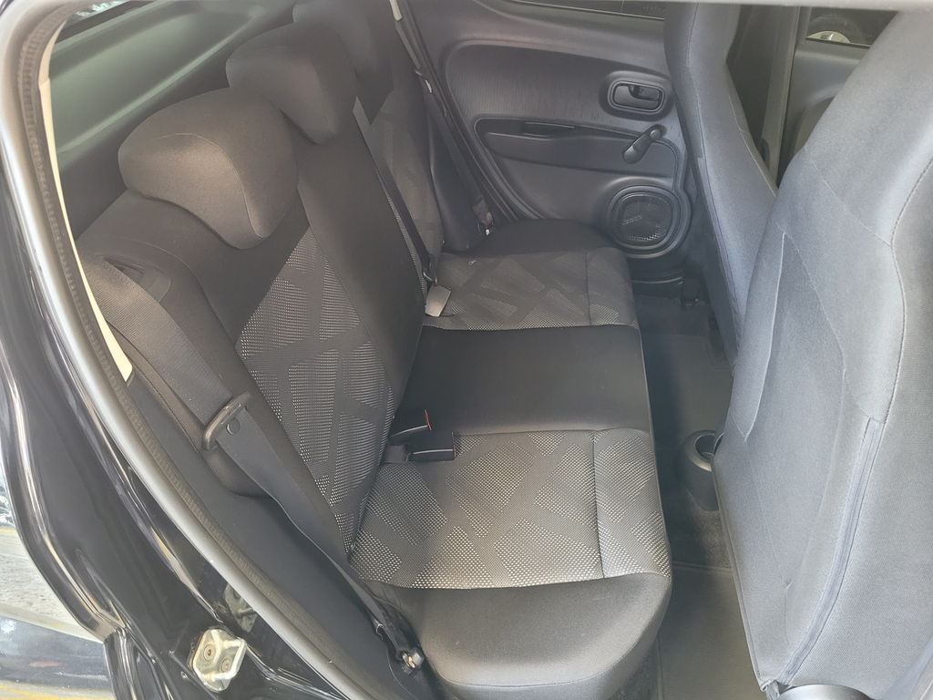 Fiat MOBI LIKE Preto