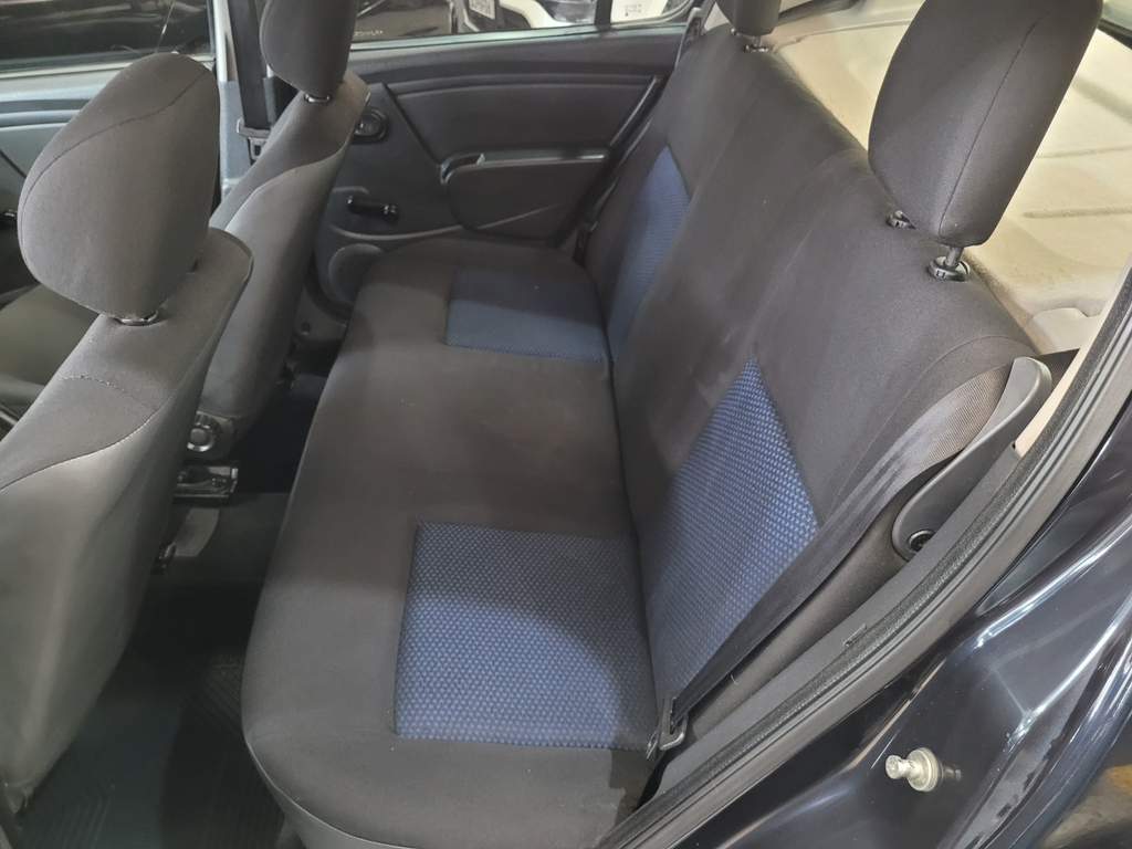 Renault Sandero Azul