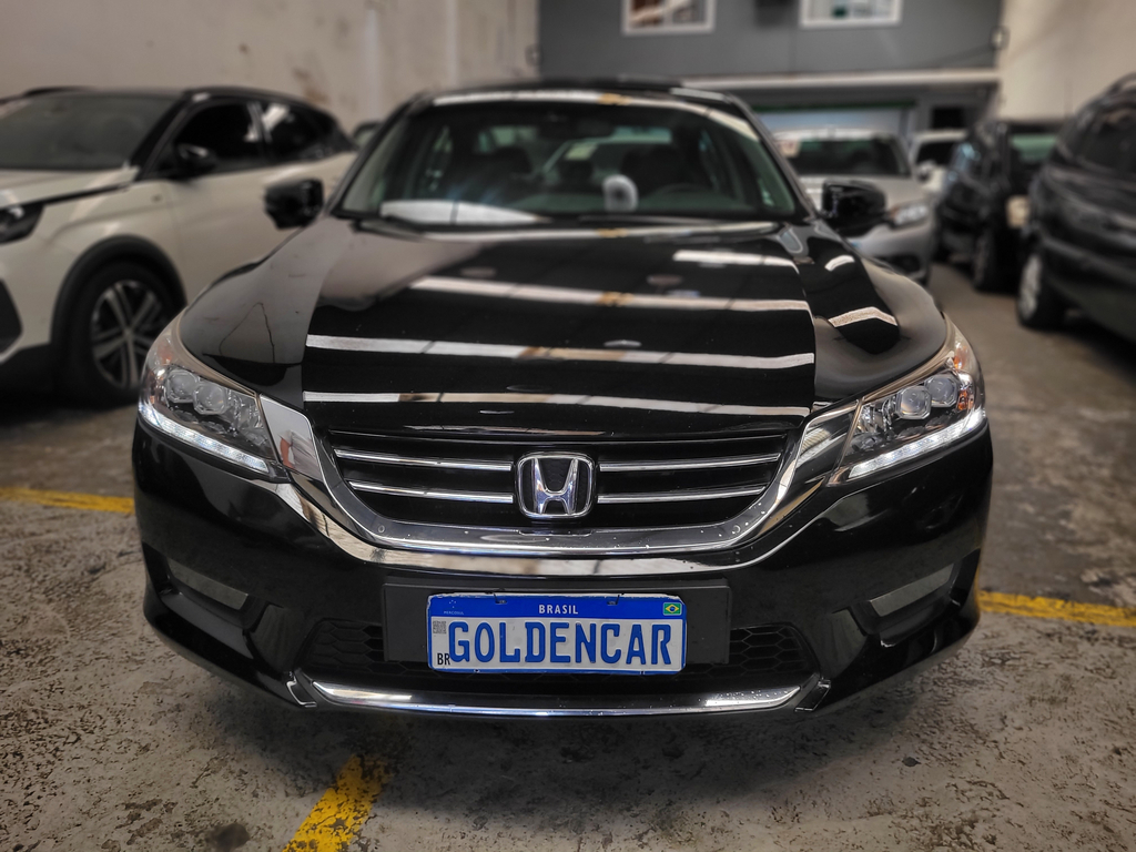 Honda Accord Preto