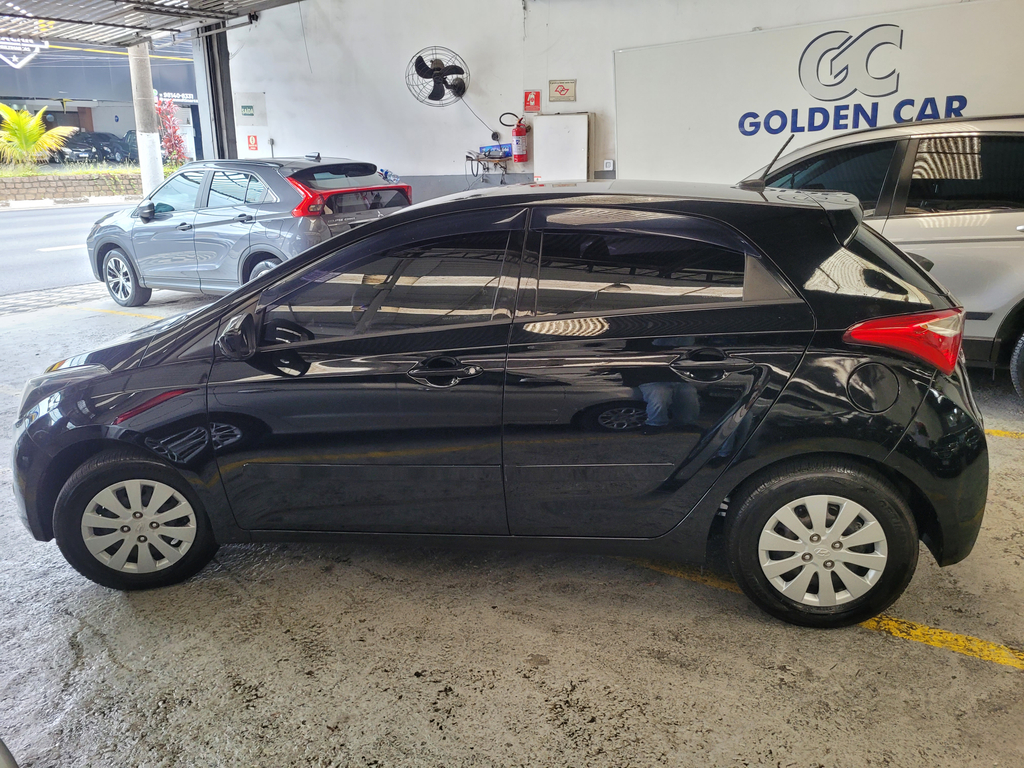 Hyundai HB20 Preto