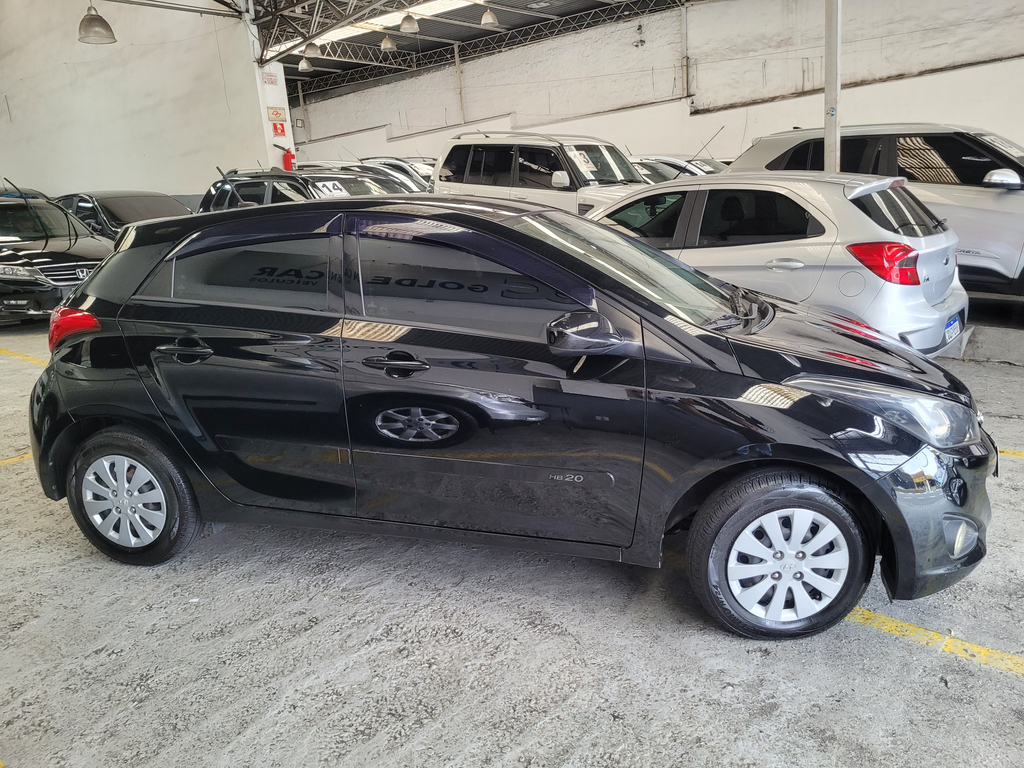 Hyundai HB20 Preto