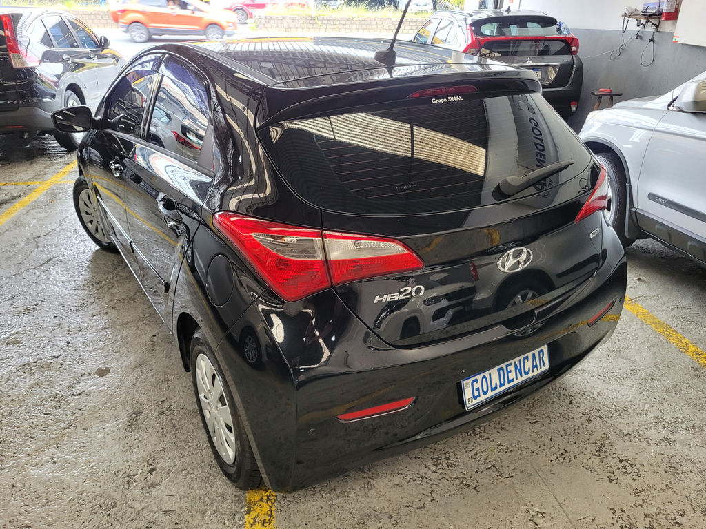 Hyundai HB20 Preto