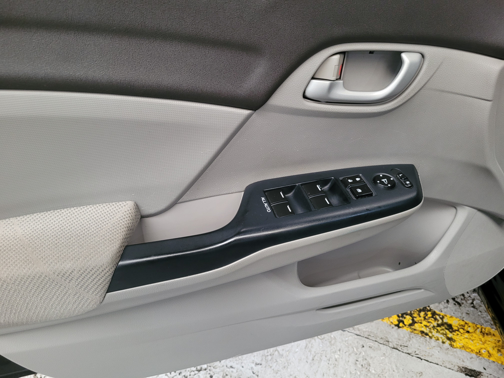 Honda Civic Sedan Preto