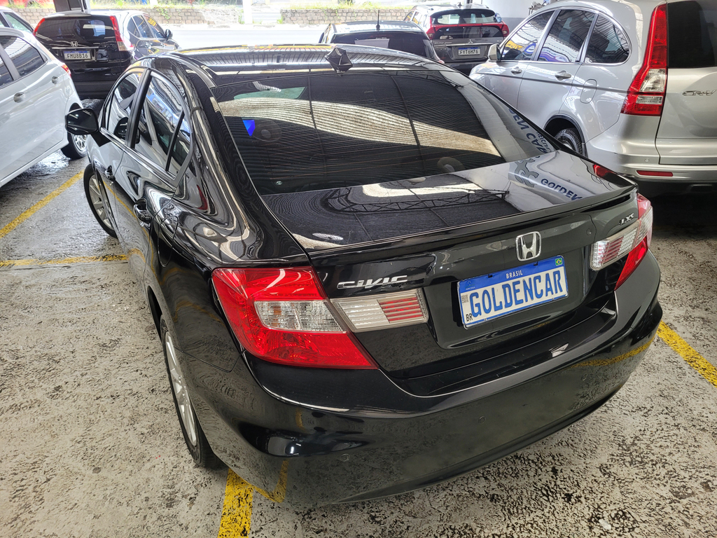 Honda Civic Sedan Preto