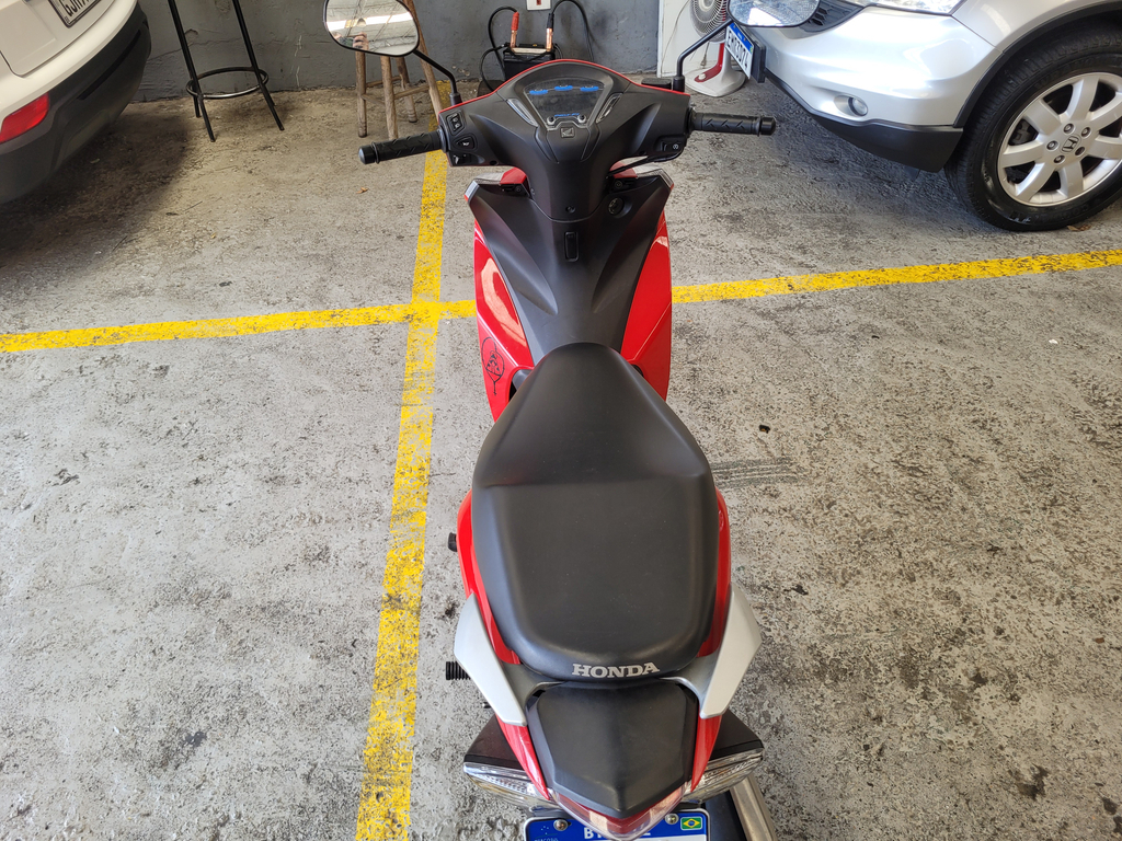 Honda BIZ  Vermelho