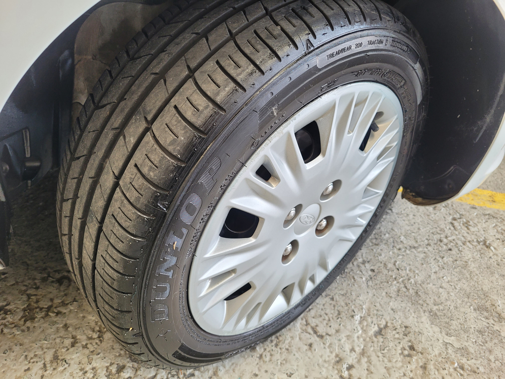 Ford New Fiesta Hatch Branco