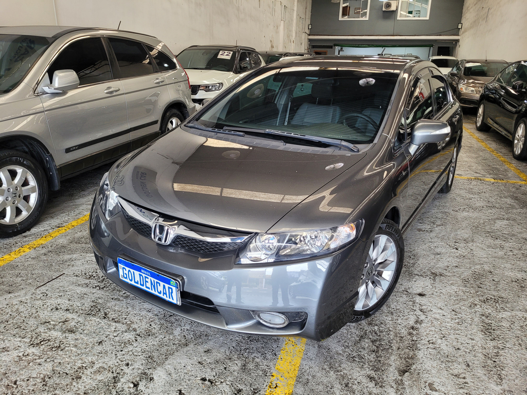 Honda Civic Preto