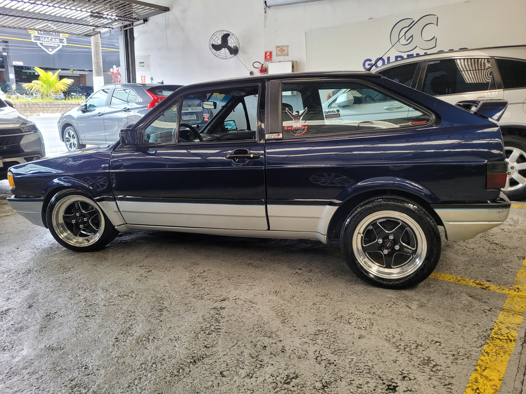 Volkswagen Gol Azul