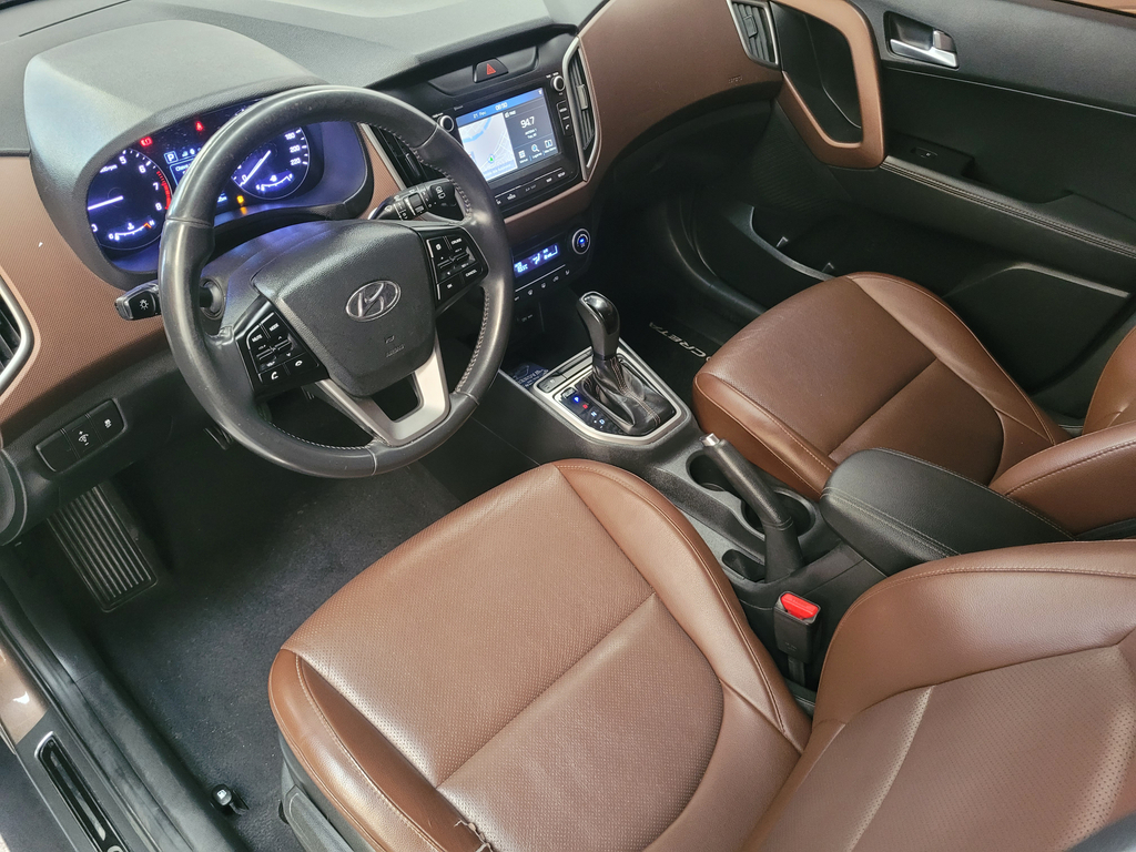 Hyundai Creta Marrom