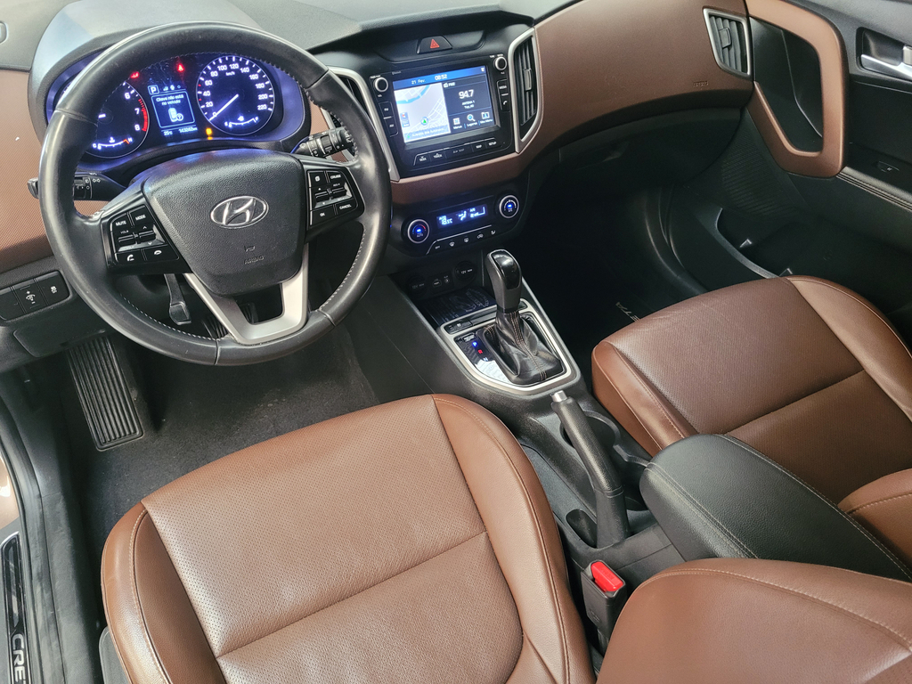 Hyundai Creta Marrom