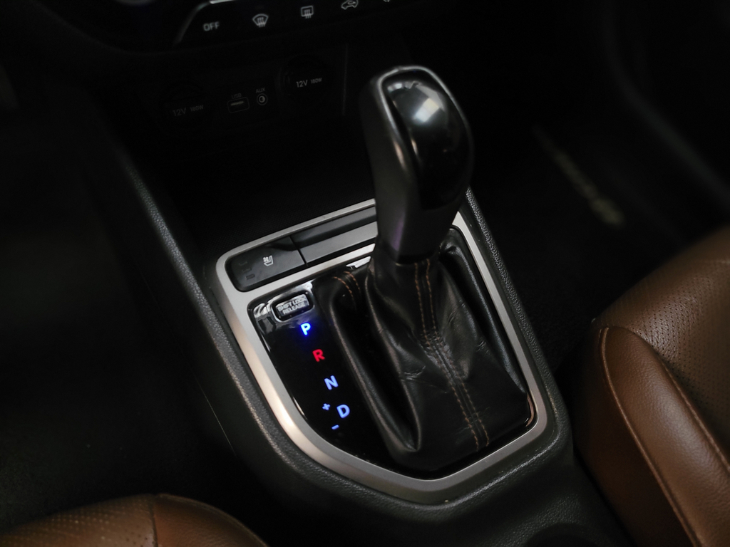 Hyundai Creta Marrom