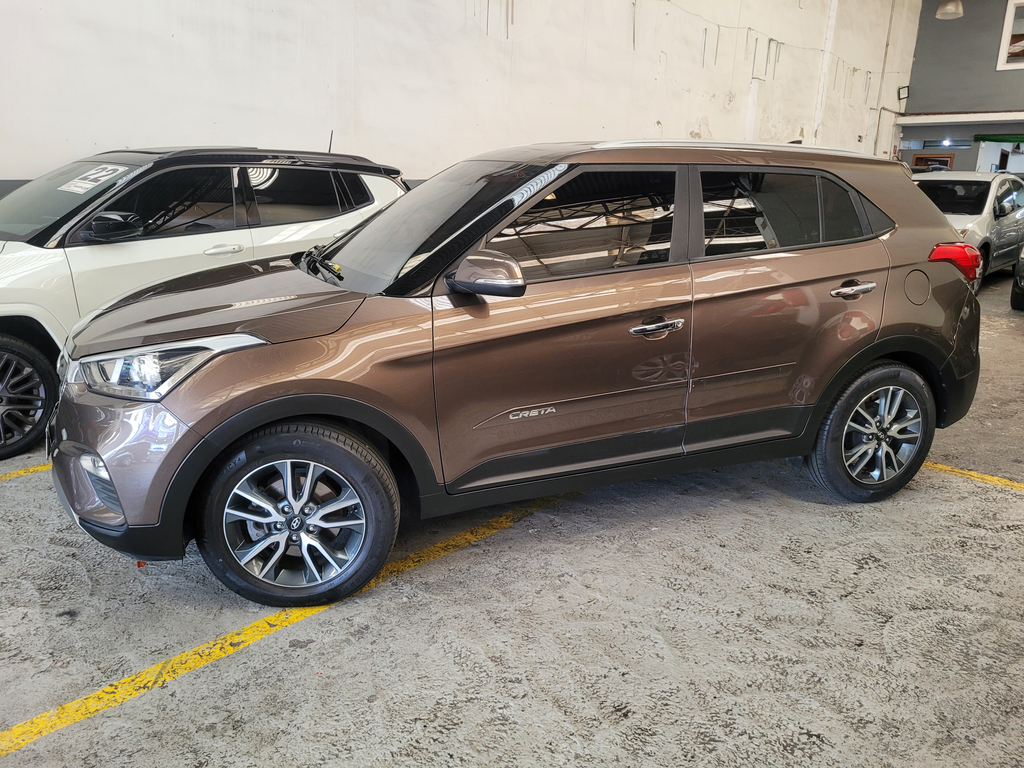 Hyundai Creta Marrom