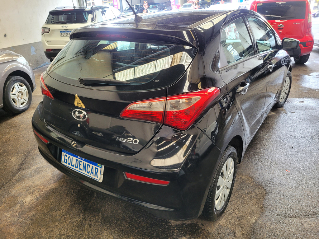 Hyundai HB20 Preto