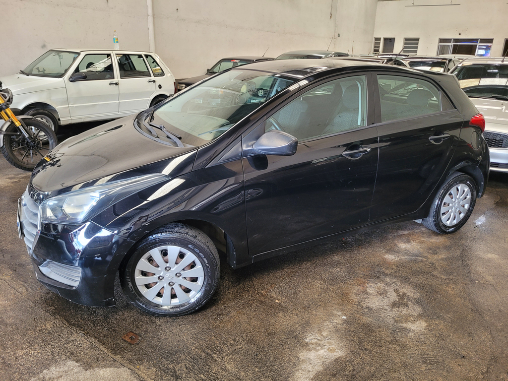 Hyundai HB20 Preto