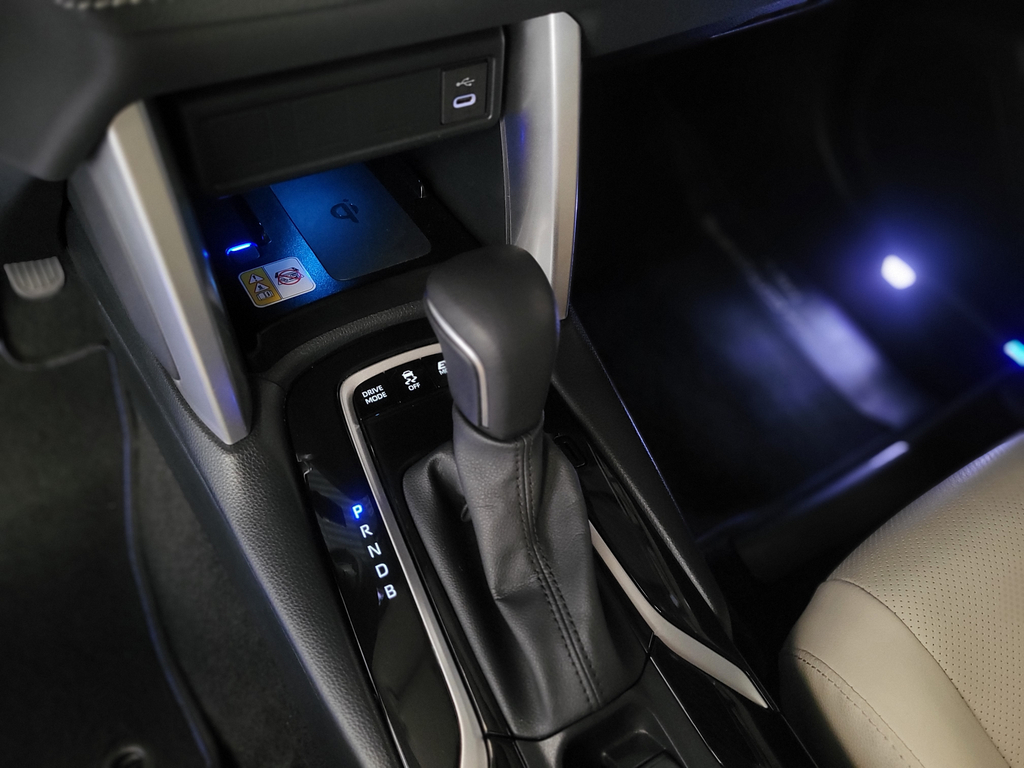 Toyota Corolla Cross Azul