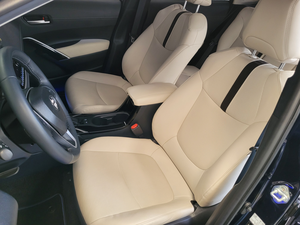 Toyota Corolla Cross Azul