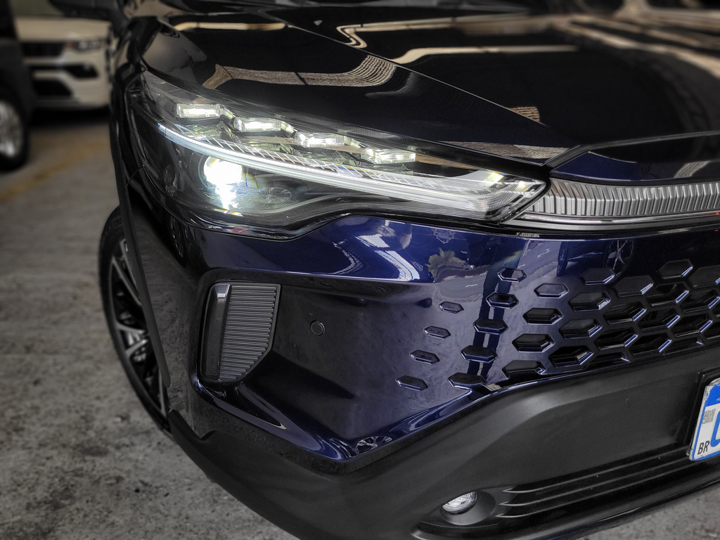 Toyota Corolla Cross Azul