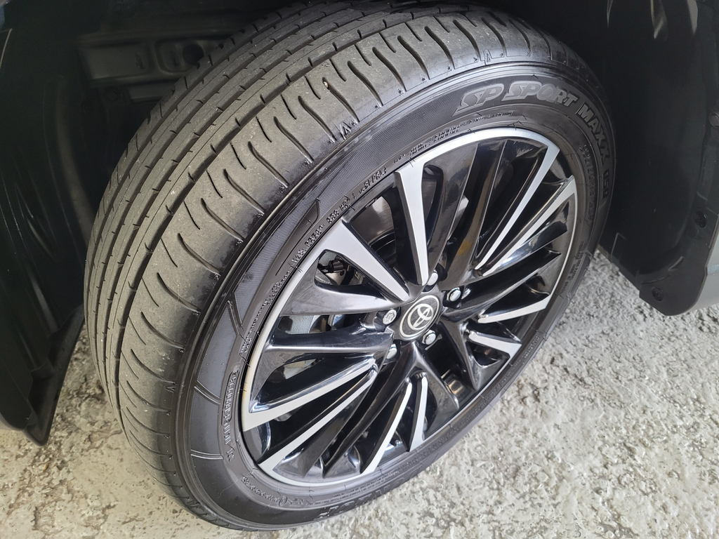 Toyota Corolla Cross Azul