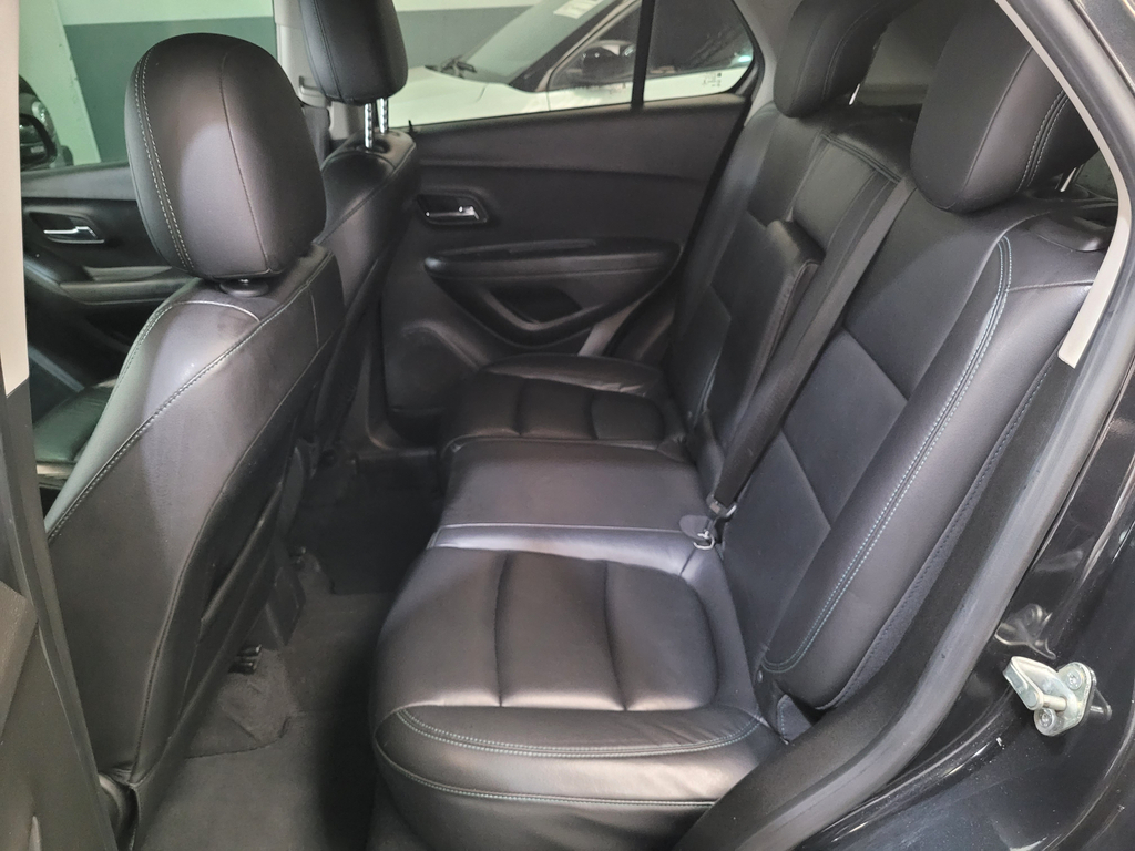 Chevrolet Tracker Preto