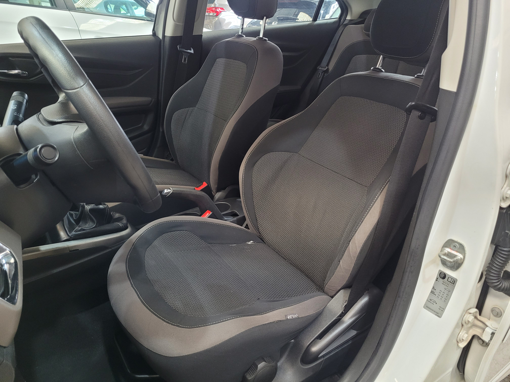 Chevrolet Prisma Branco