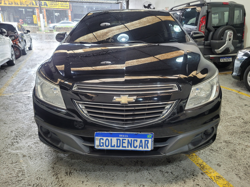 Chevrolet Prisma Preto