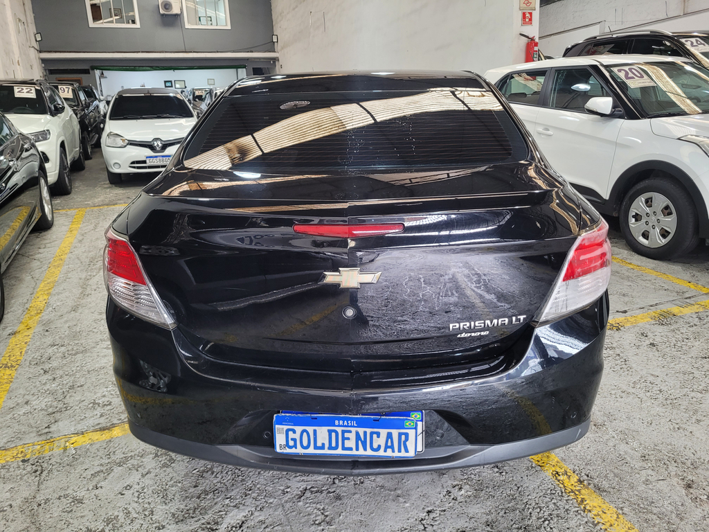Chevrolet Prisma Preto