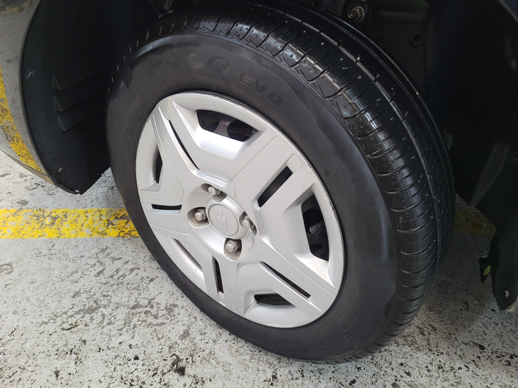 Chevrolet Prisma Preto