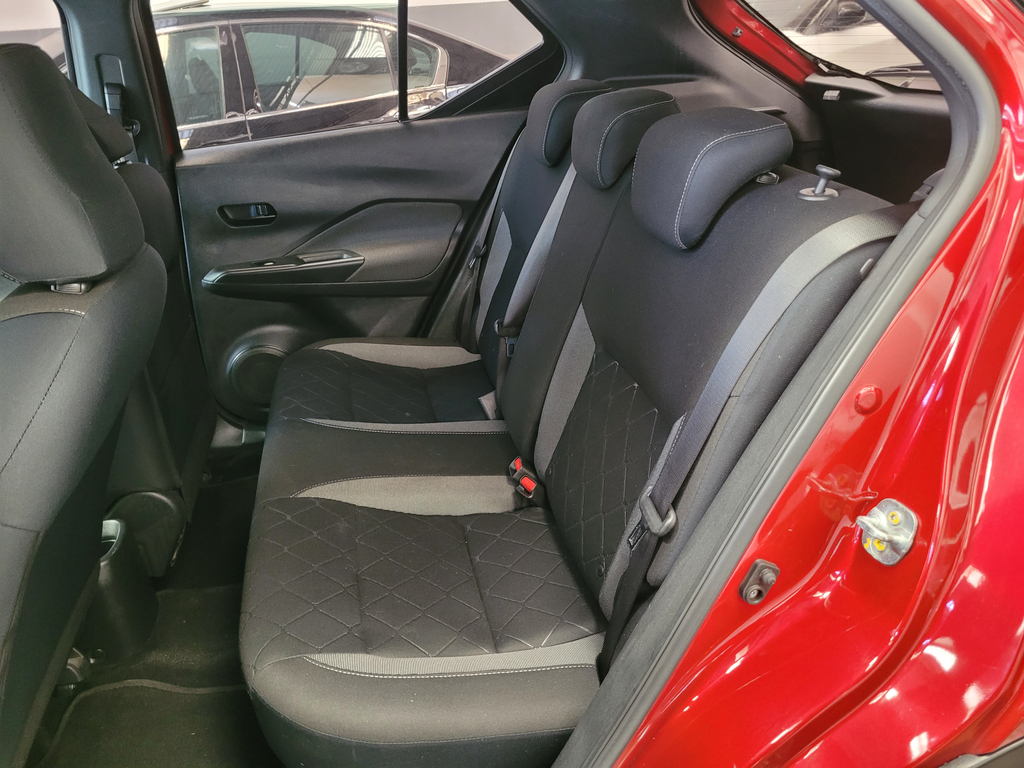 Nissan Kicks Vermelho