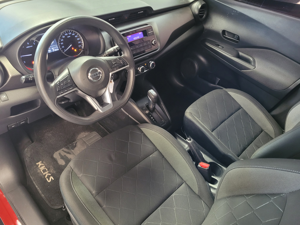 Nissan Kicks Vermelho