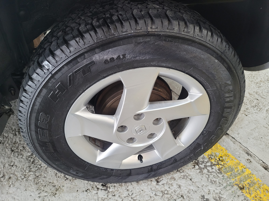 Renault Duster Prata