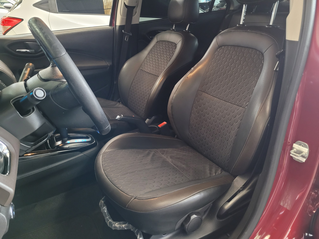 Chevrolet Prisma Vermelho