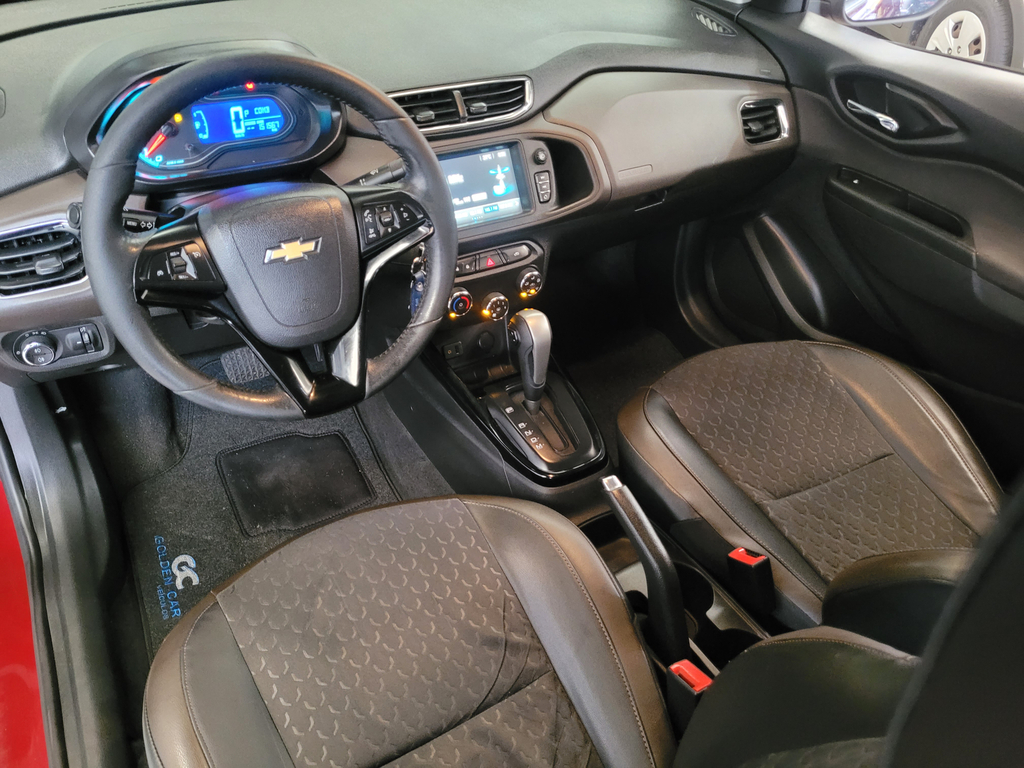 Chevrolet Prisma Vermelho