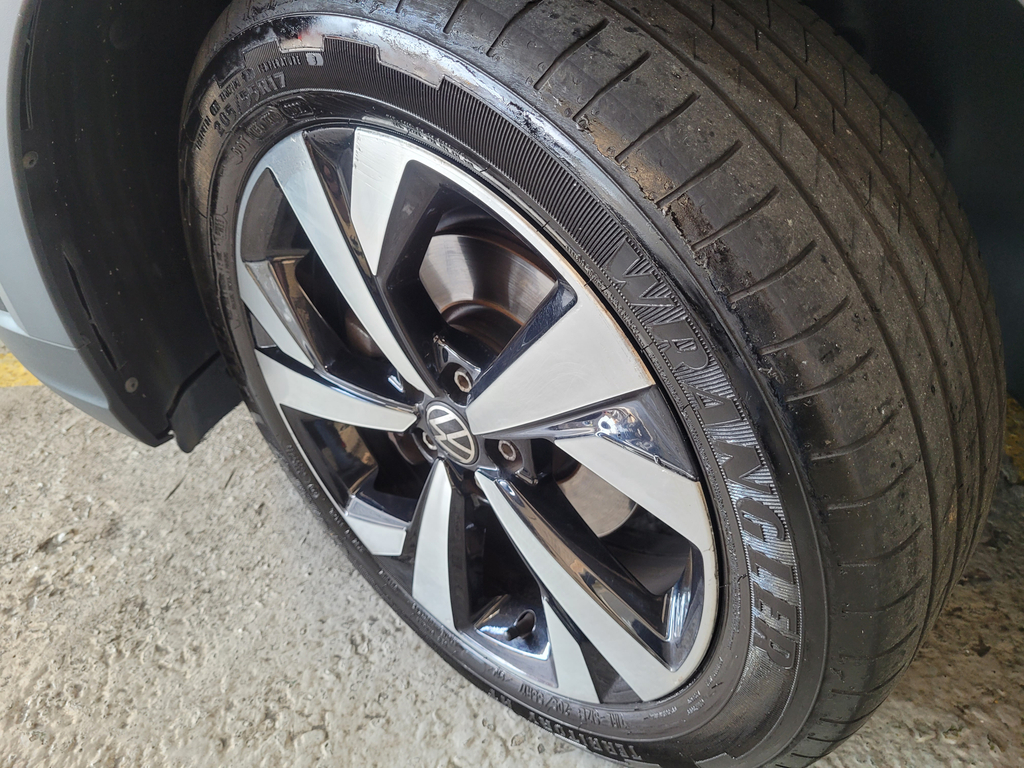 Volkswagen Nivus Preto