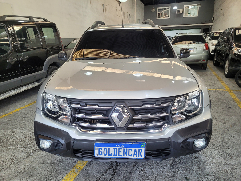 Renault Duster Oroch Prata