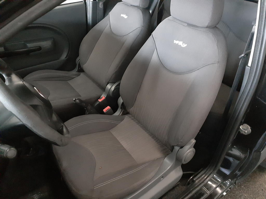 Fiat Uno Preto