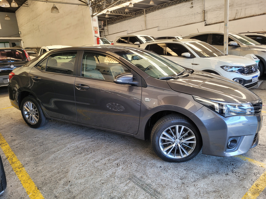 Toyota Corolla Cinza