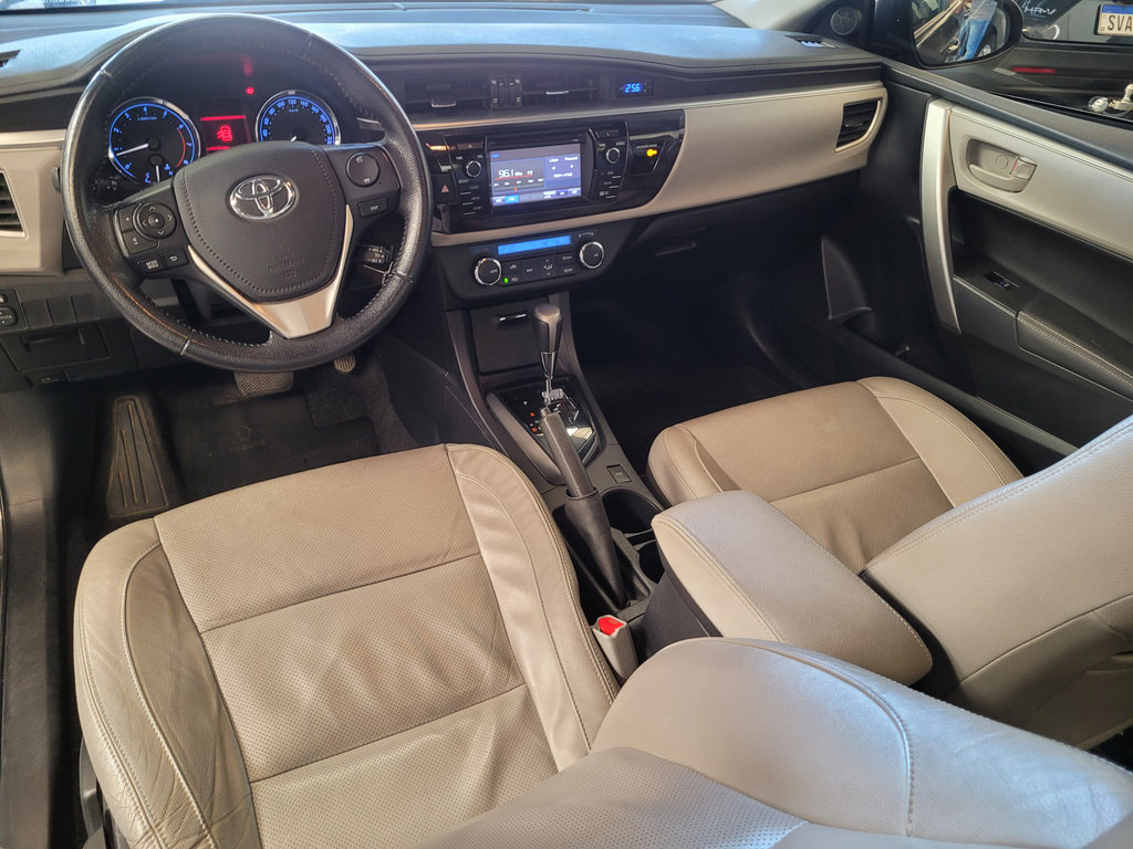 Toyota Corolla Cinza